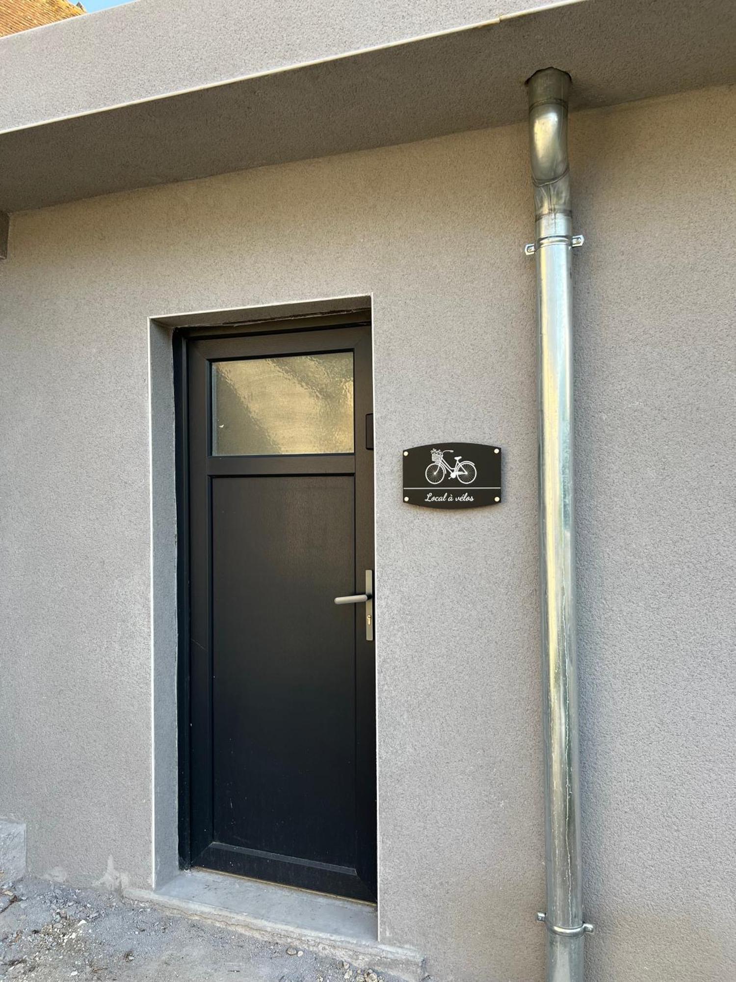 Apartamento Les Haltes De La Rive Gauche Sury-pres-Lere Exterior foto