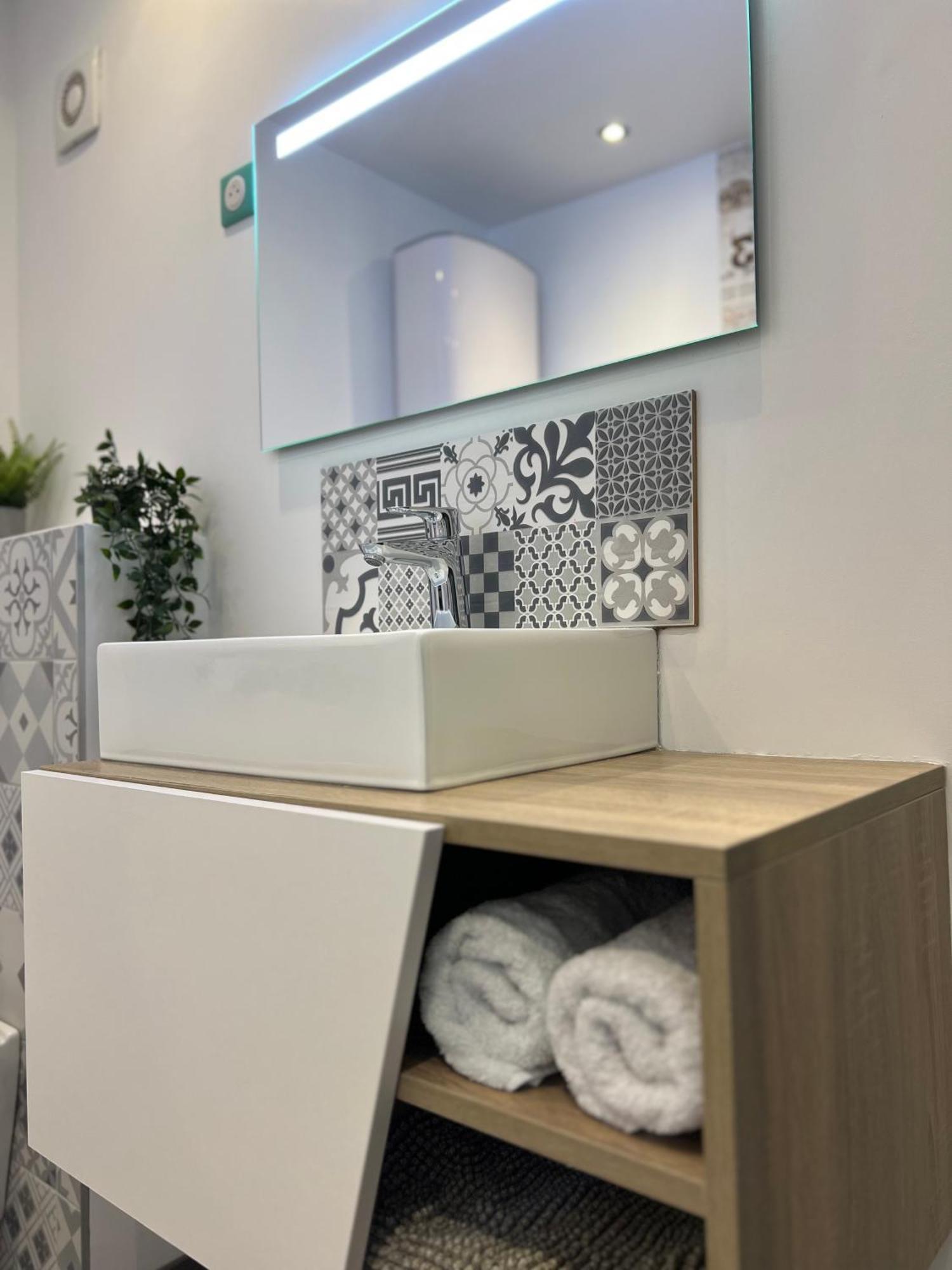 Apartamento Les Haltes De La Rive Gauche Sury-pres-Lere Exterior foto
